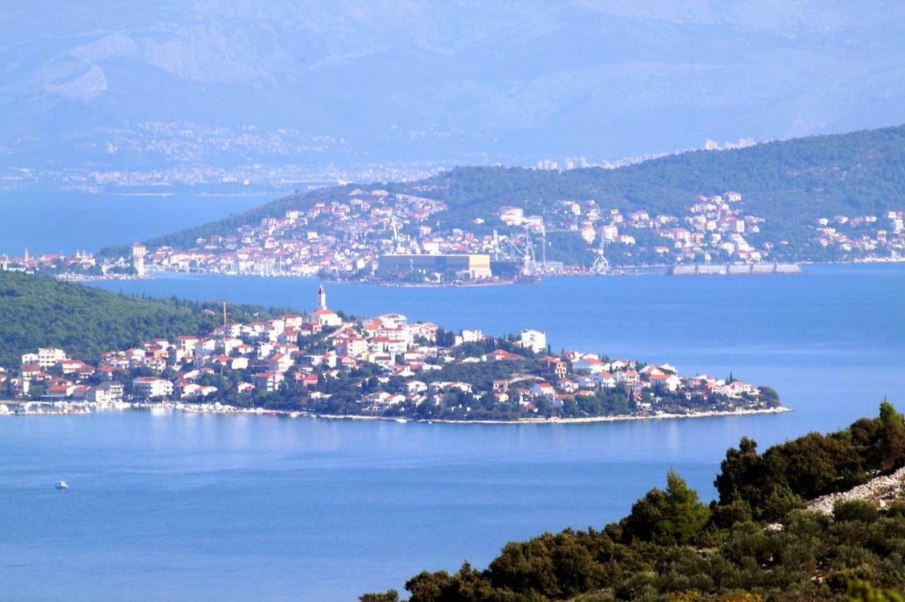 Apartments Teo Trogir Exterior photo